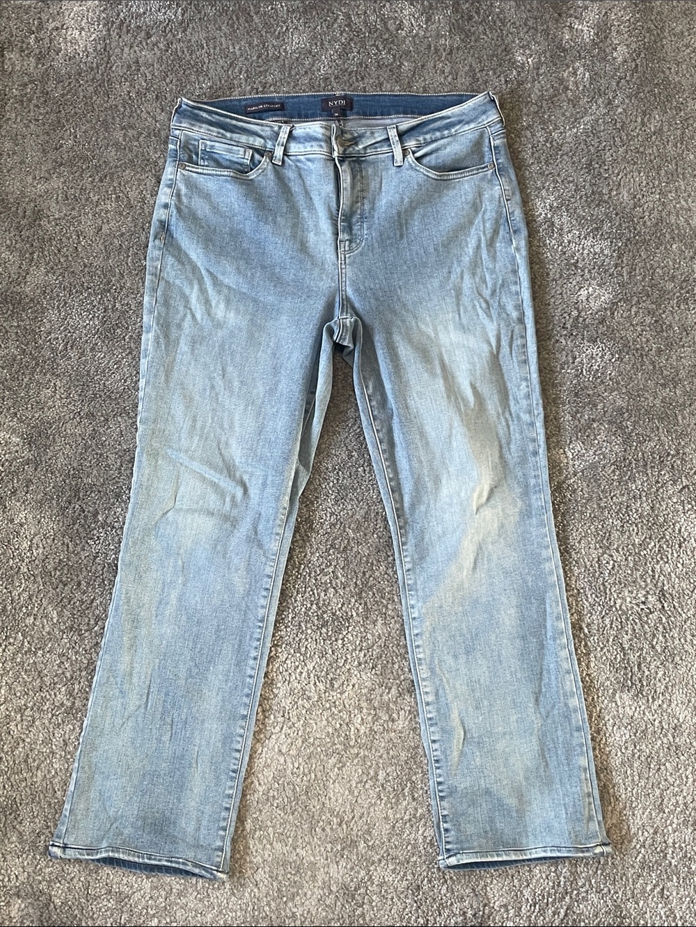 EC NYDJ Marilyn Straight Light Wash Jeans - Size 14